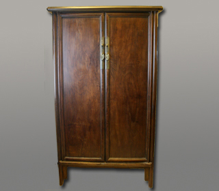 清代 金絲楠木圓角櫃